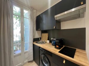 Studio rénové – Calme, lumineux, avec ascenseur – Nice Nord