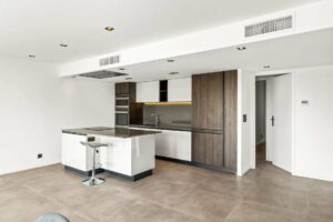 3 pièces avec vue mer, deux terrasses, garage, cave et piscine – Nice Pessicart
